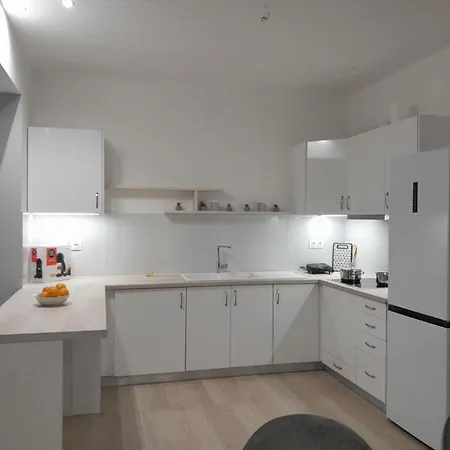 House 2 * Epidaurus