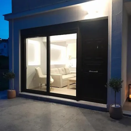 House 2 * Epidaurus